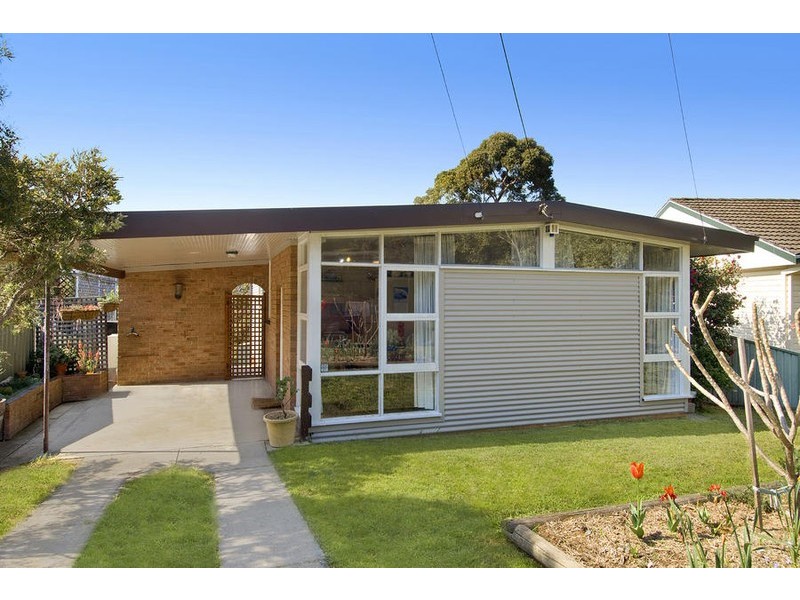18  Dumbarton Place, Engadine NSW 2233