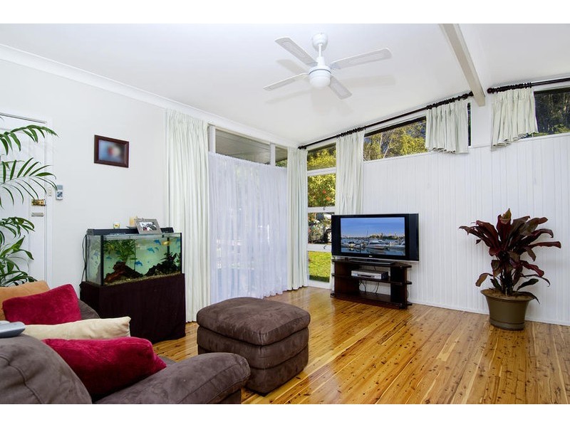 18  Dumbarton Place, Engadine NSW 2233