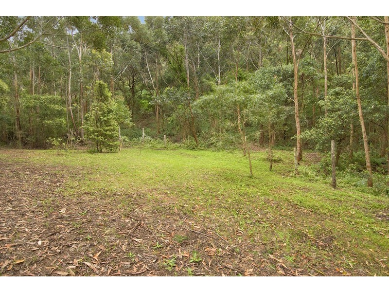 24 Railway Crescent, Stanwell Park NSW 2508