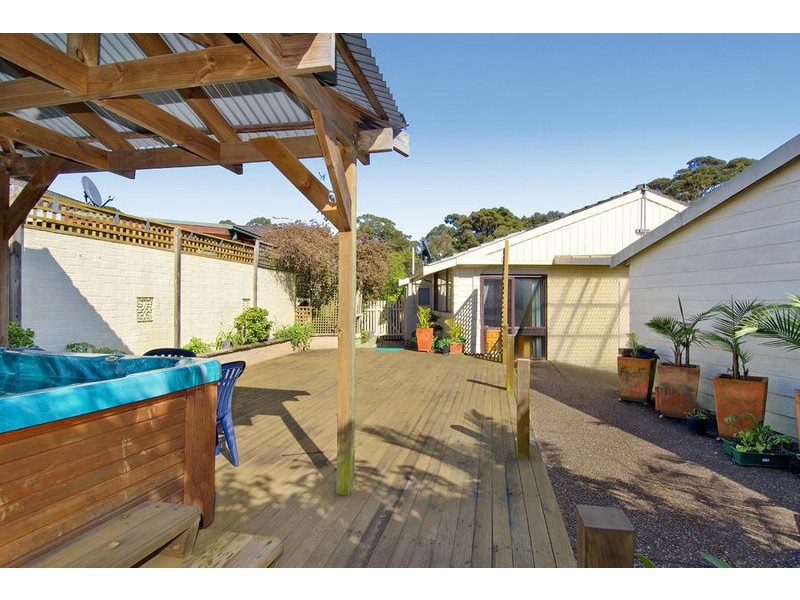 3 Frances Street, Helensburgh NSW 2508