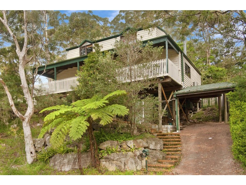 130 The Crescent, Helensburgh NSW 2508