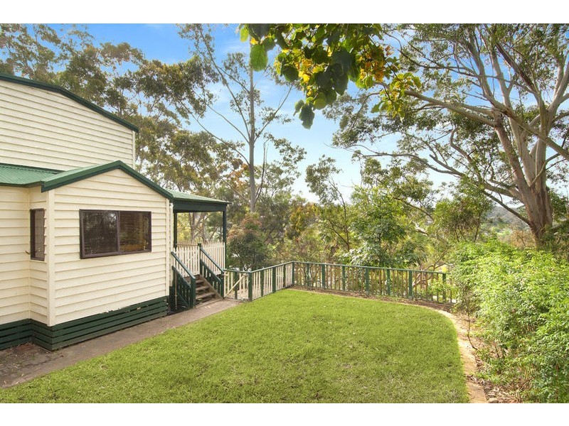 130 The Crescent, Helensburgh NSW 2508