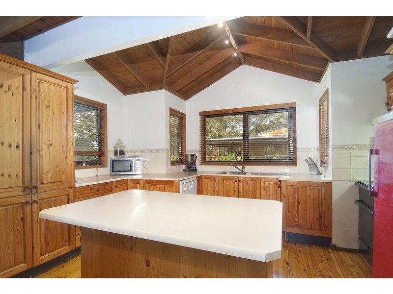 130 The Crescent, Helensburgh NSW 2508