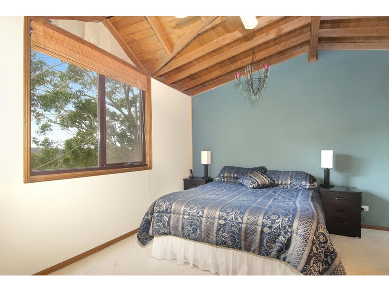 130 The Crescent, Helensburgh NSW 2508