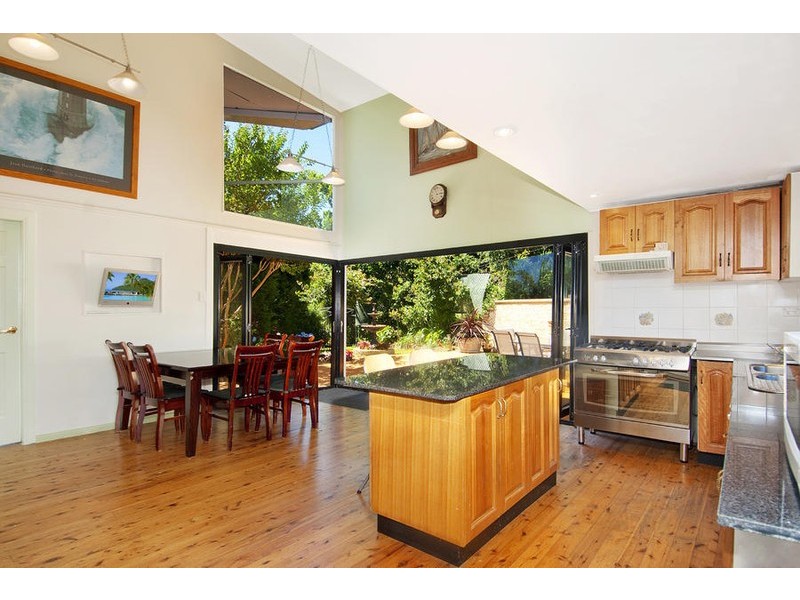 8 Lady Wakehurst Drive, Otford NSW 2508 the real estate agency