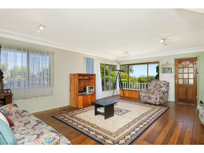 8 Lady Wakehurst Drive, Otford NSW 2508 the real estate agency