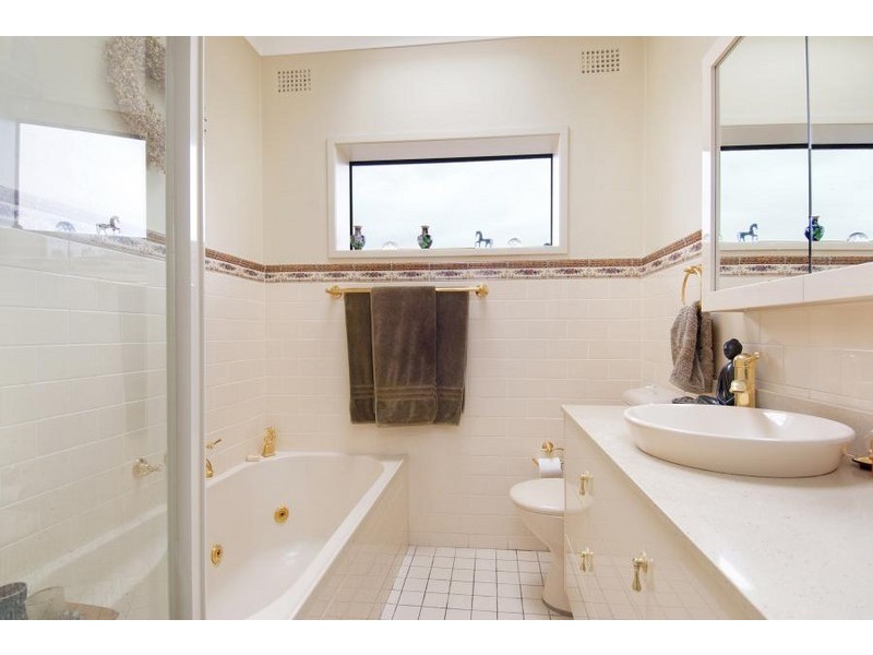 33 Copeland Road, Engadine NSW 2233