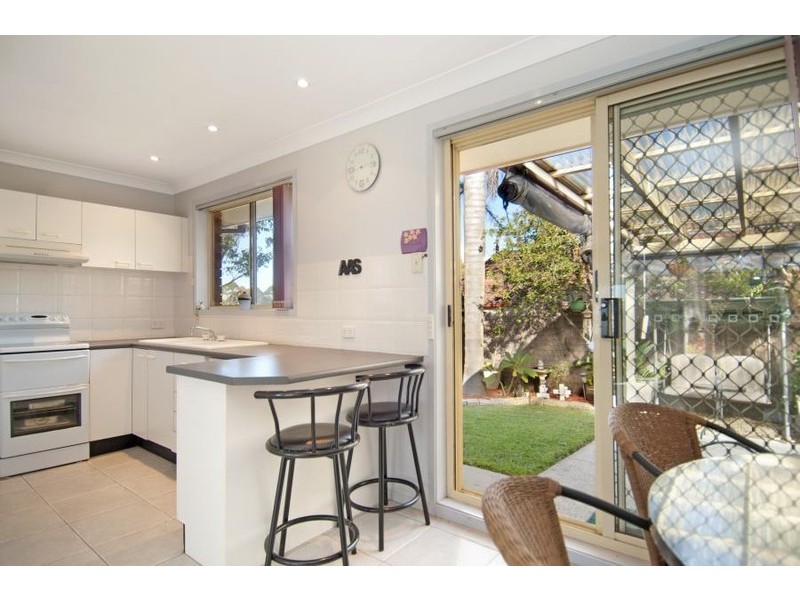 6 Chippendale Place, Helensburgh NSW 2508