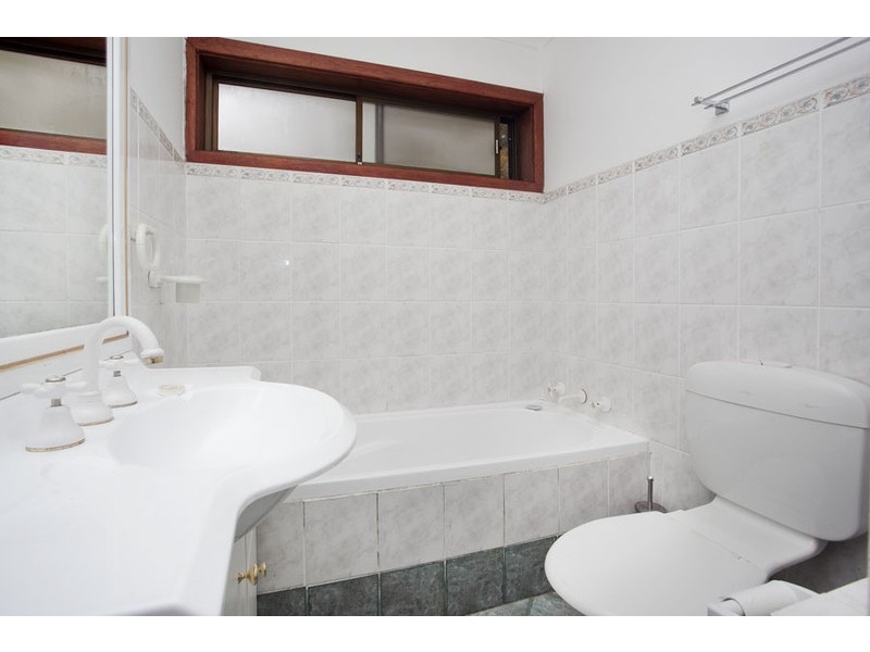 15 Maidstone Street, Helensburgh NSW 2508