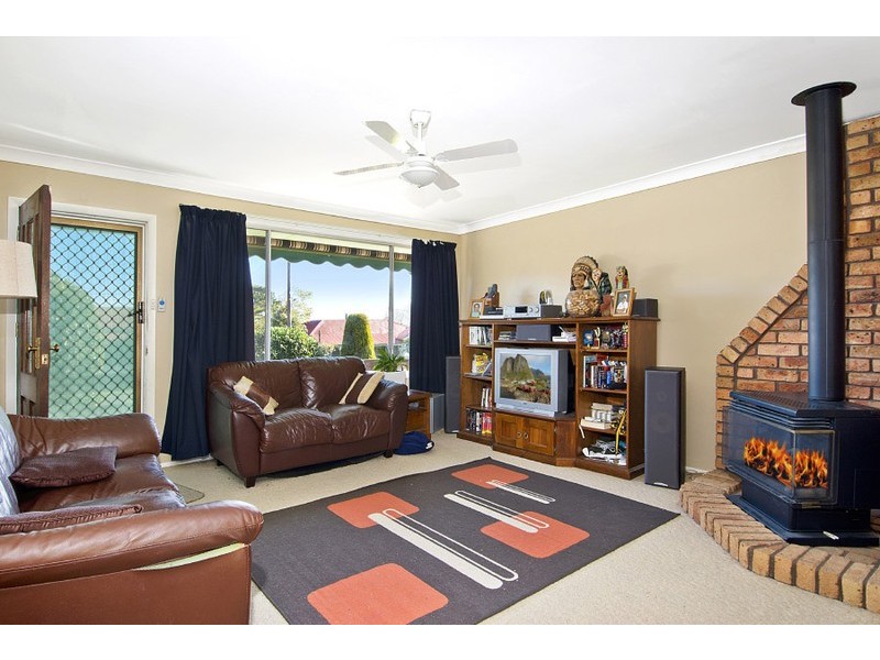 1 Laurina Avenue, Helensburgh NSW 2508