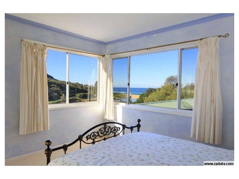 32 Lower Coast Road, Stanwell Park NSW 2508