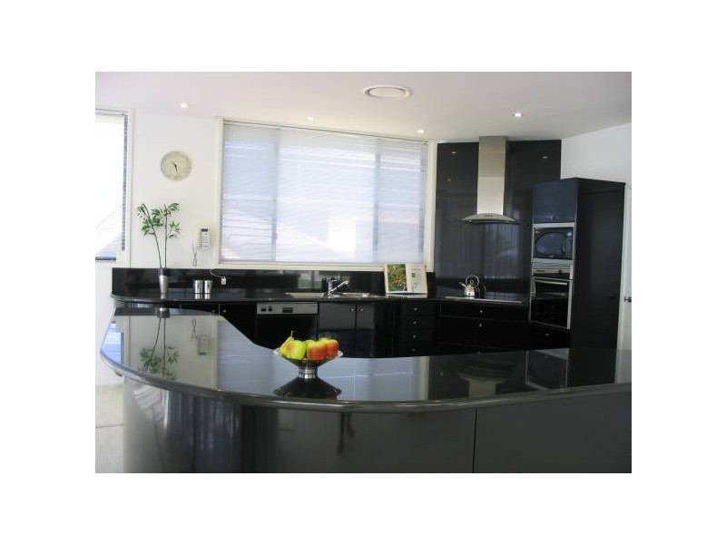 4 Yuruga Street, Austinmer NSW 2515