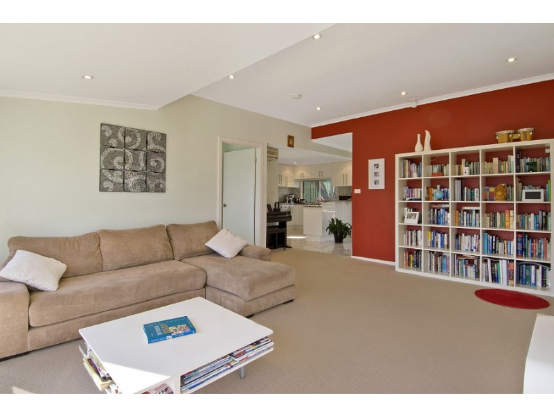 4 Hakea Street, Yarrawarrah NSW 2233