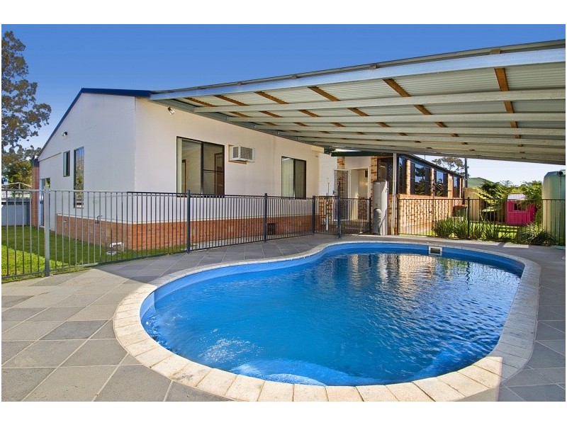 11 Sassafras Avenue, Windang NSW 2528