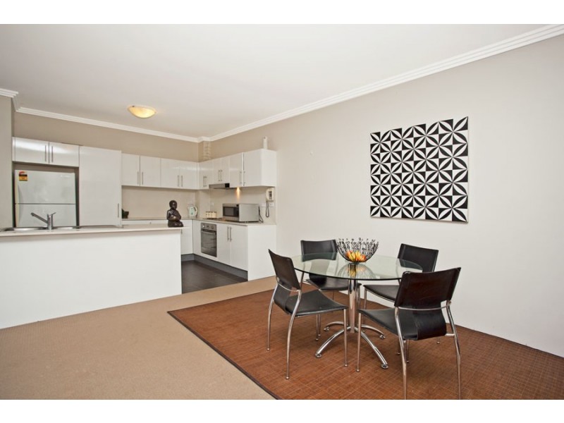 11/15  Stuart Street, Helensburgh NSW 2508