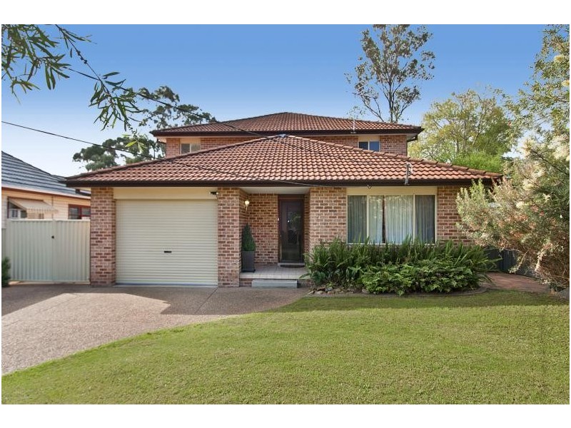 38 Cook Crescent, East Hills NSW 2213