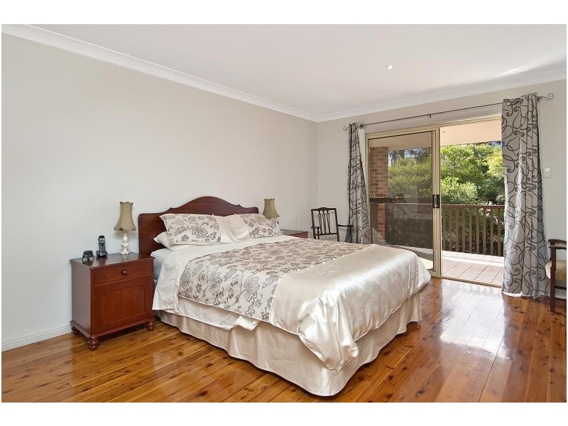 38 Cook Crescent, East Hills NSW 2213