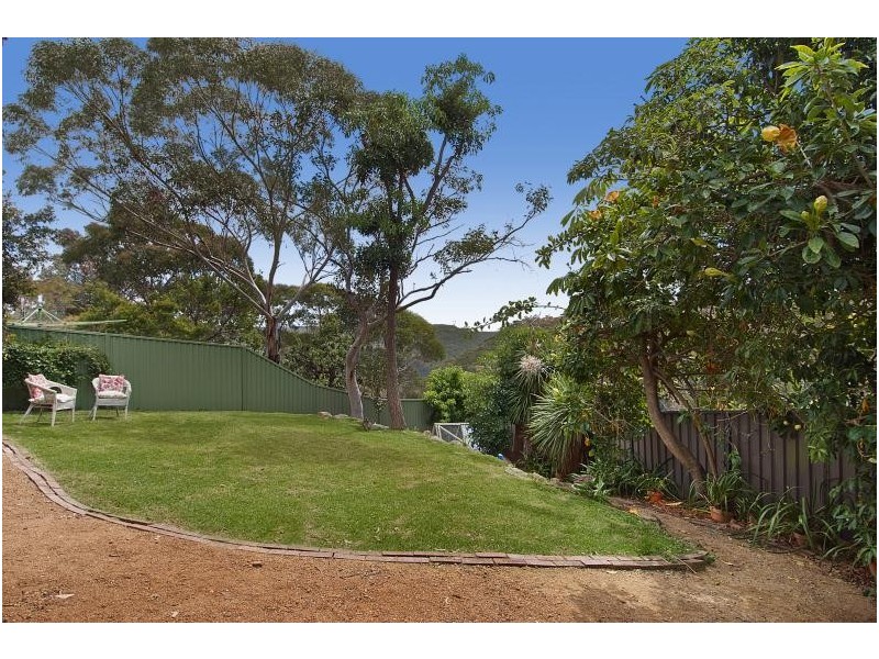 5 Bluebell Road, Heathcote NSW 2233