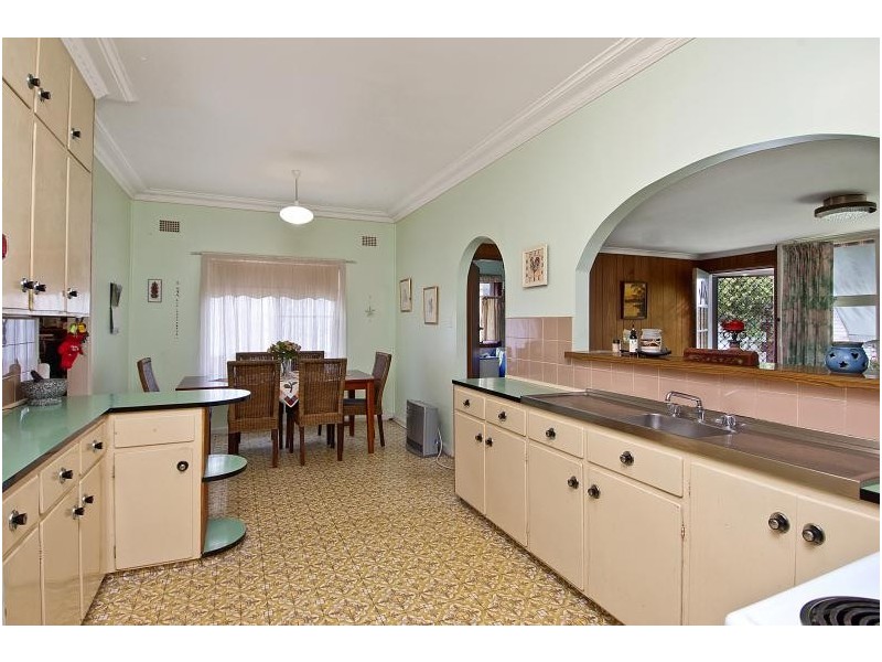 190 Parkes Street, Helensburgh NSW 2508