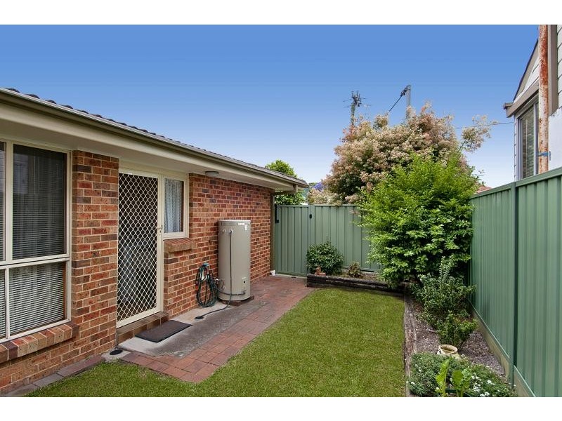 1/60 Russell Street, Woonona NSW 2517