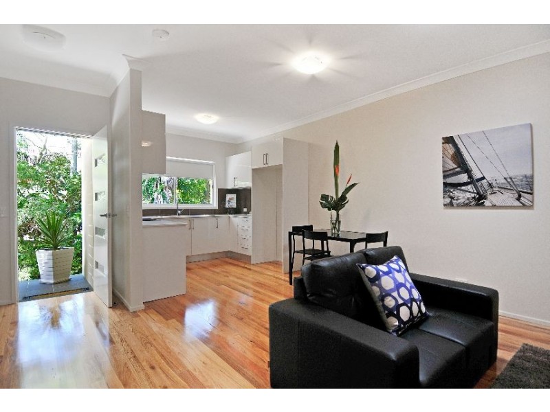 1/25 Redman Avenue, Thirroul NSW 2515