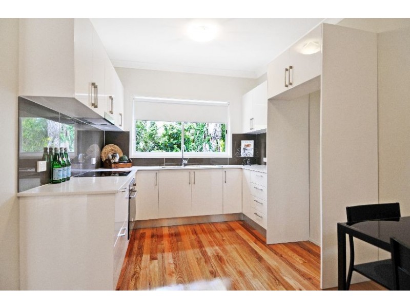 1/25 Redman Avenue, Thirroul NSW 2515