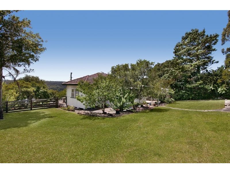 13 Halls Road, Helensburgh NSW 2508