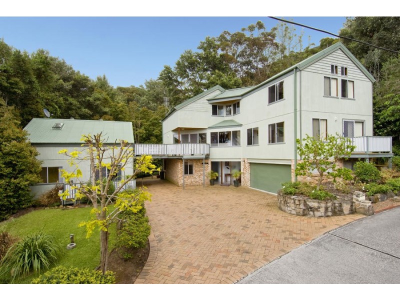 24 Railway Crescent, Stanwell Park NSW 2508