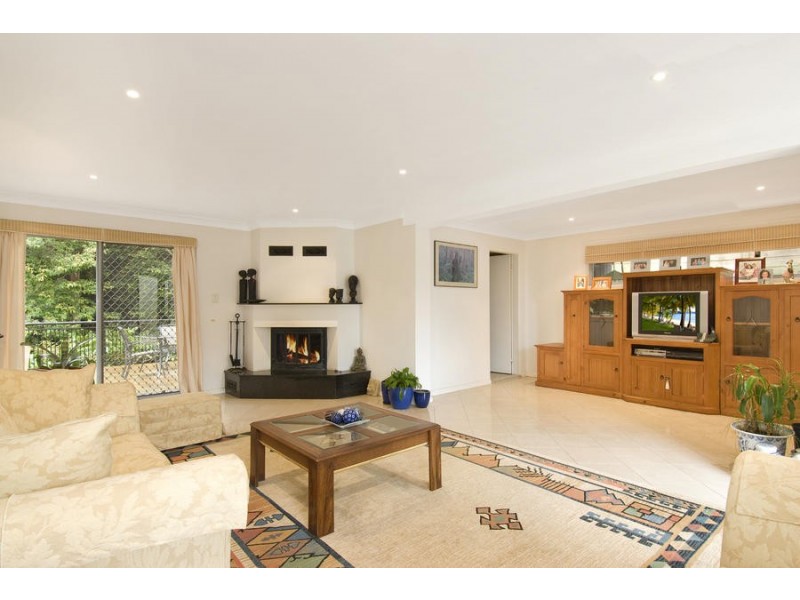 24 Railway Crescent, Stanwell Park NSW 2508