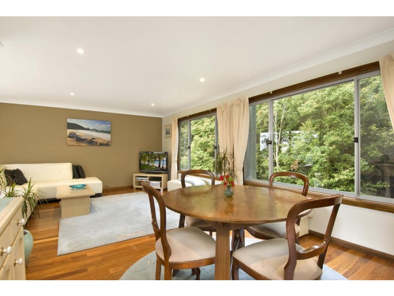 24 Railway Crescent, Stanwell Park NSW 2508