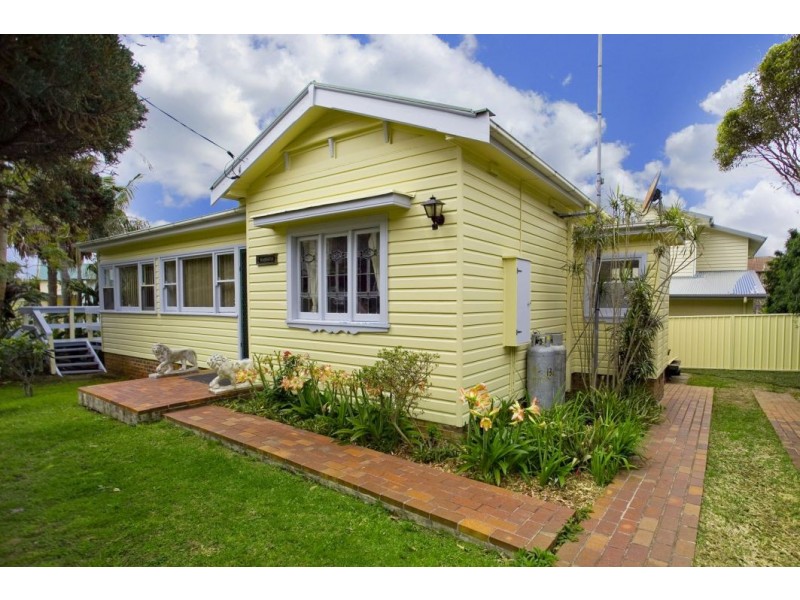 723 Lawrence Hargrave Drive, Coledale NSW 2515