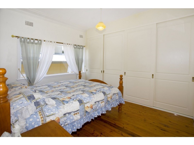 723 Lawrence Hargrave Drive, Coledale NSW 2515