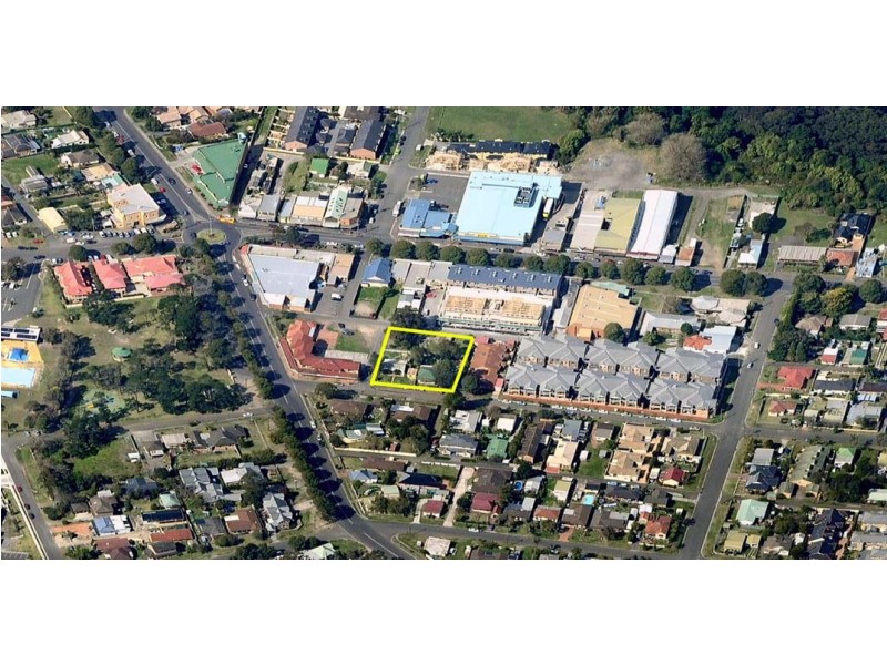 1,3,5 Stuart Street, Helensburgh NSW 2508