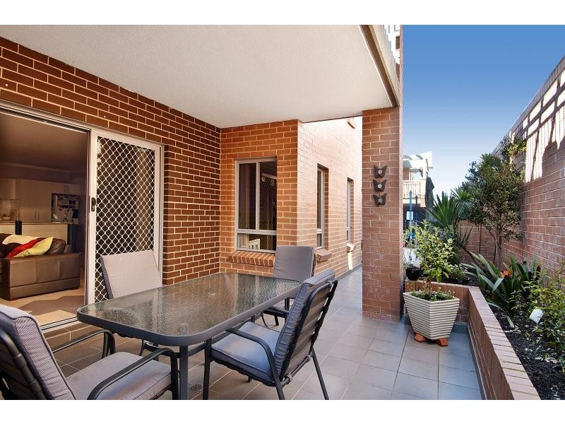 9/11 Stuart Street, Helensburgh NSW 2508