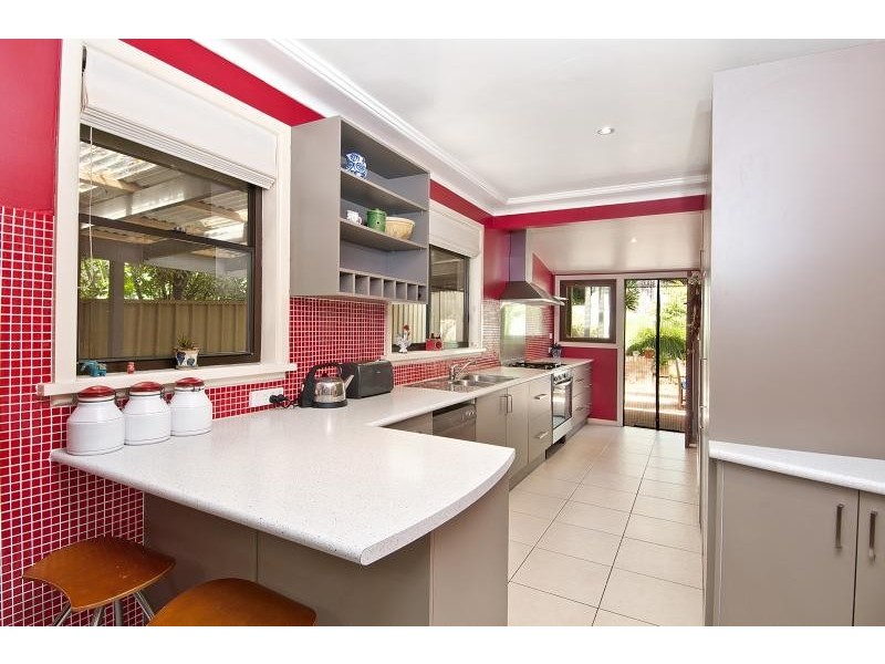 30 Foster Street, Helensburgh NSW 2508