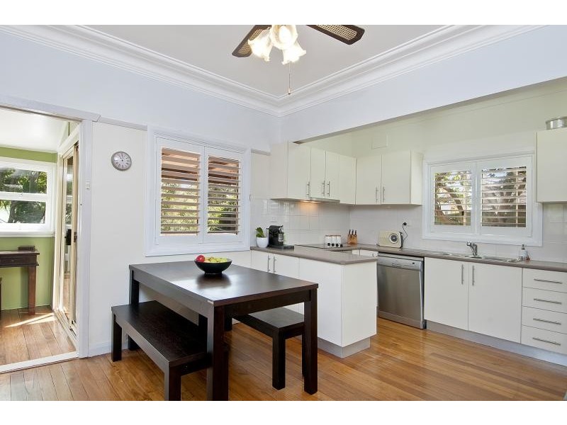 25 Foster Street, Helensburgh NSW 2508