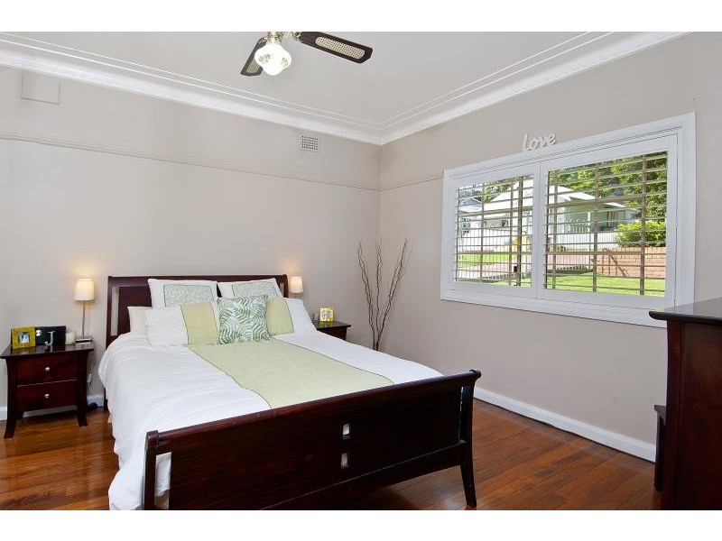 25 Foster Street, Helensburgh NSW 2508