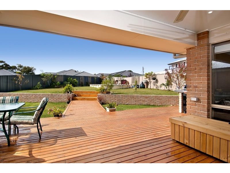 9 McLerie Street, Helensburgh NSW 2508