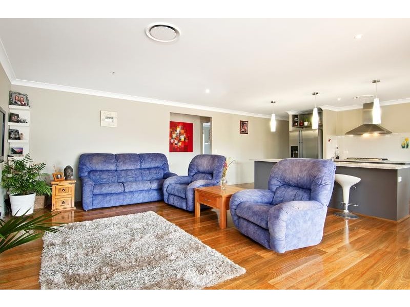 9 McLerie Street, Helensburgh NSW 2508