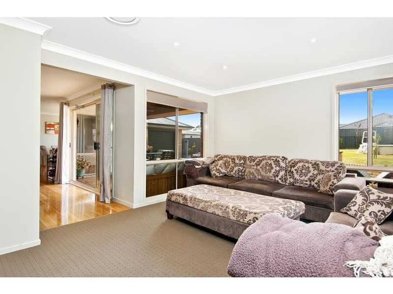 9 McLerie Street, Helensburgh NSW 2508