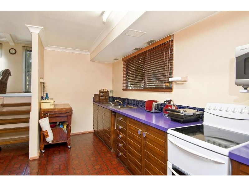 6 Vera Street, Helensburgh NSW 2508