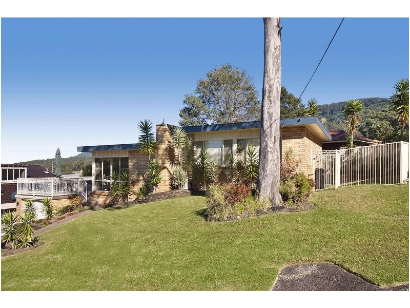 36 Arunta Drive, Thirroul NSW 2515
