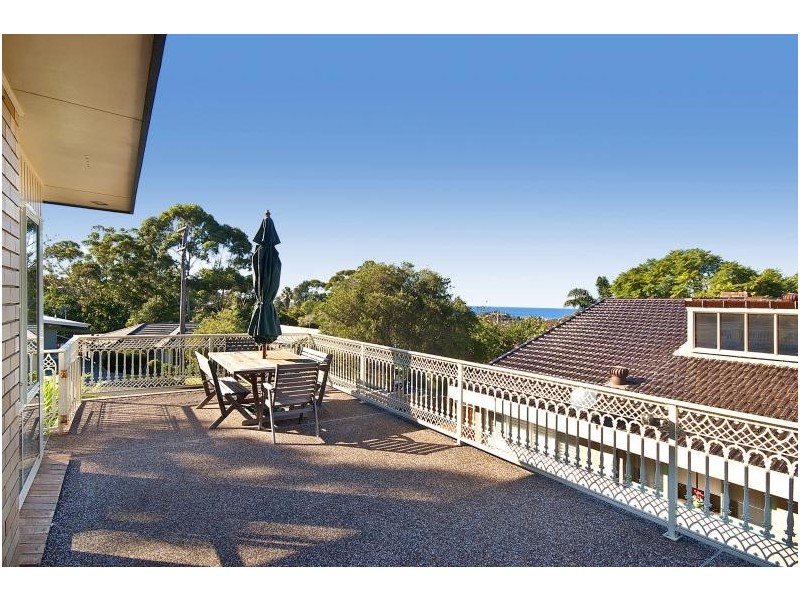 36 Arunta Drive, Thirroul NSW 2515