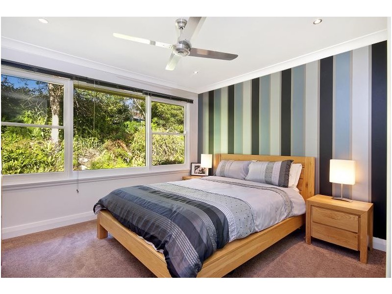 12 Hollings Crescent, Heathcote NSW 2233