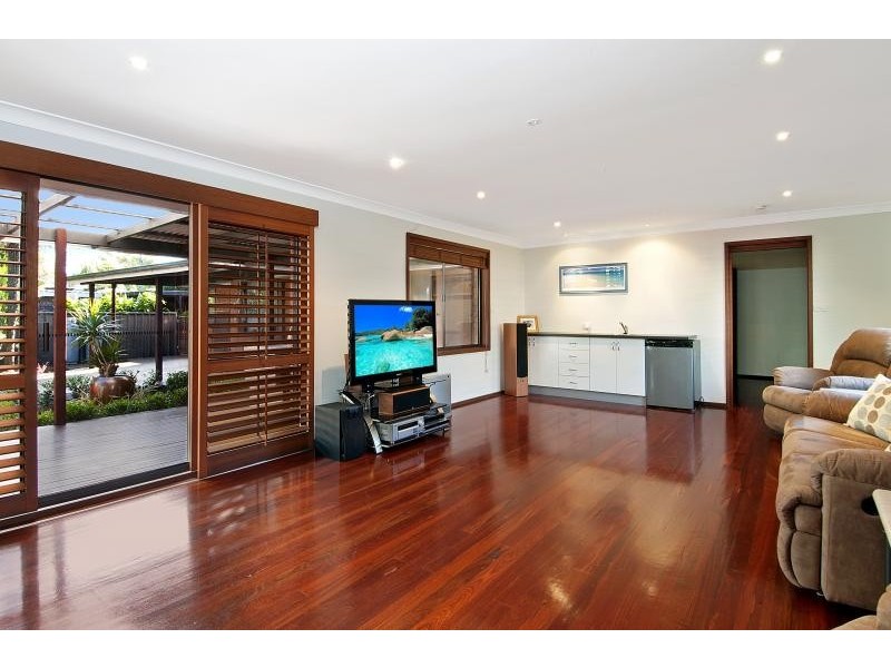 25 Annesley Avenue, Stanwell Tops NSW 2508