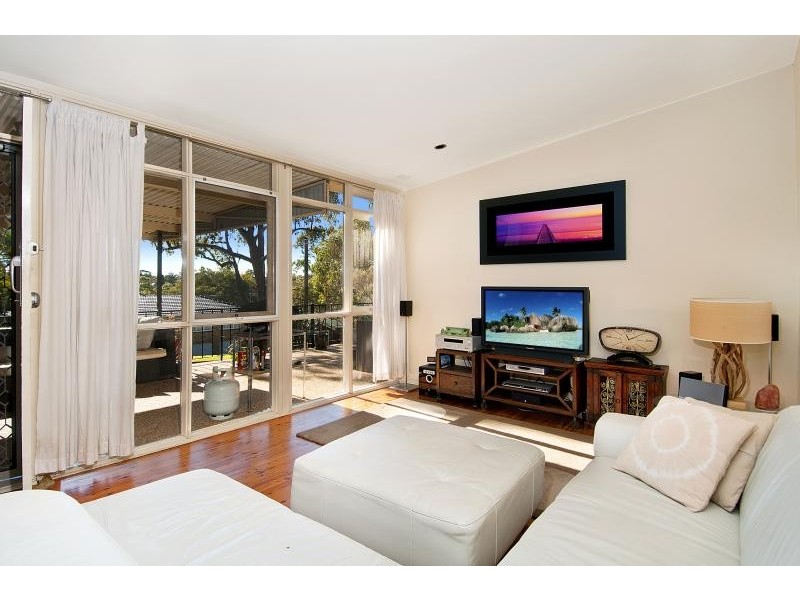 115 Bunarba Road, Gymea Bay NSW 2227