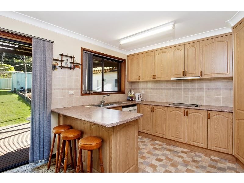 22 Railway Terrace, Scarborough NSW 2515