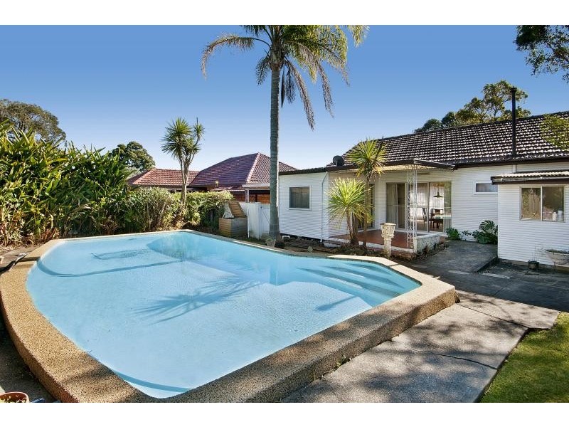 262 The Boulevarde, Miranda NSW 2228