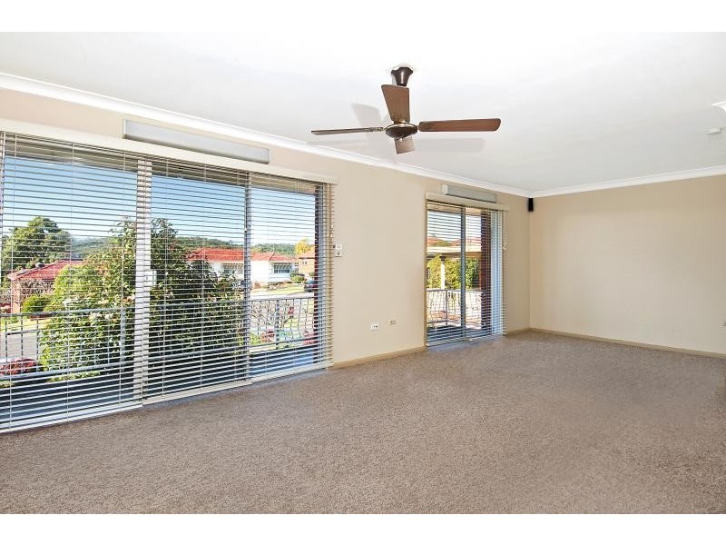 10 Burke Road, Dapto NSW 2530