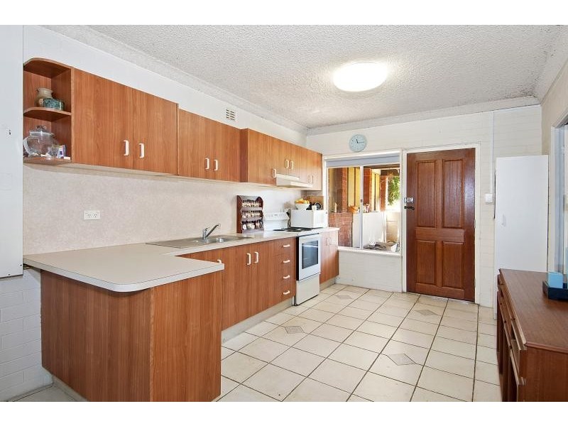10 Burke Road, Dapto NSW 2530